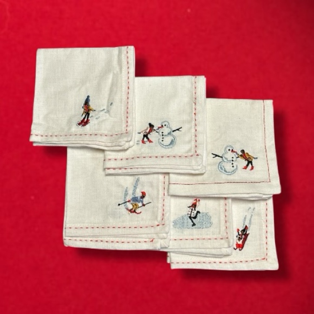 Threshold Embroidered Winter Scene Holiday Napkins